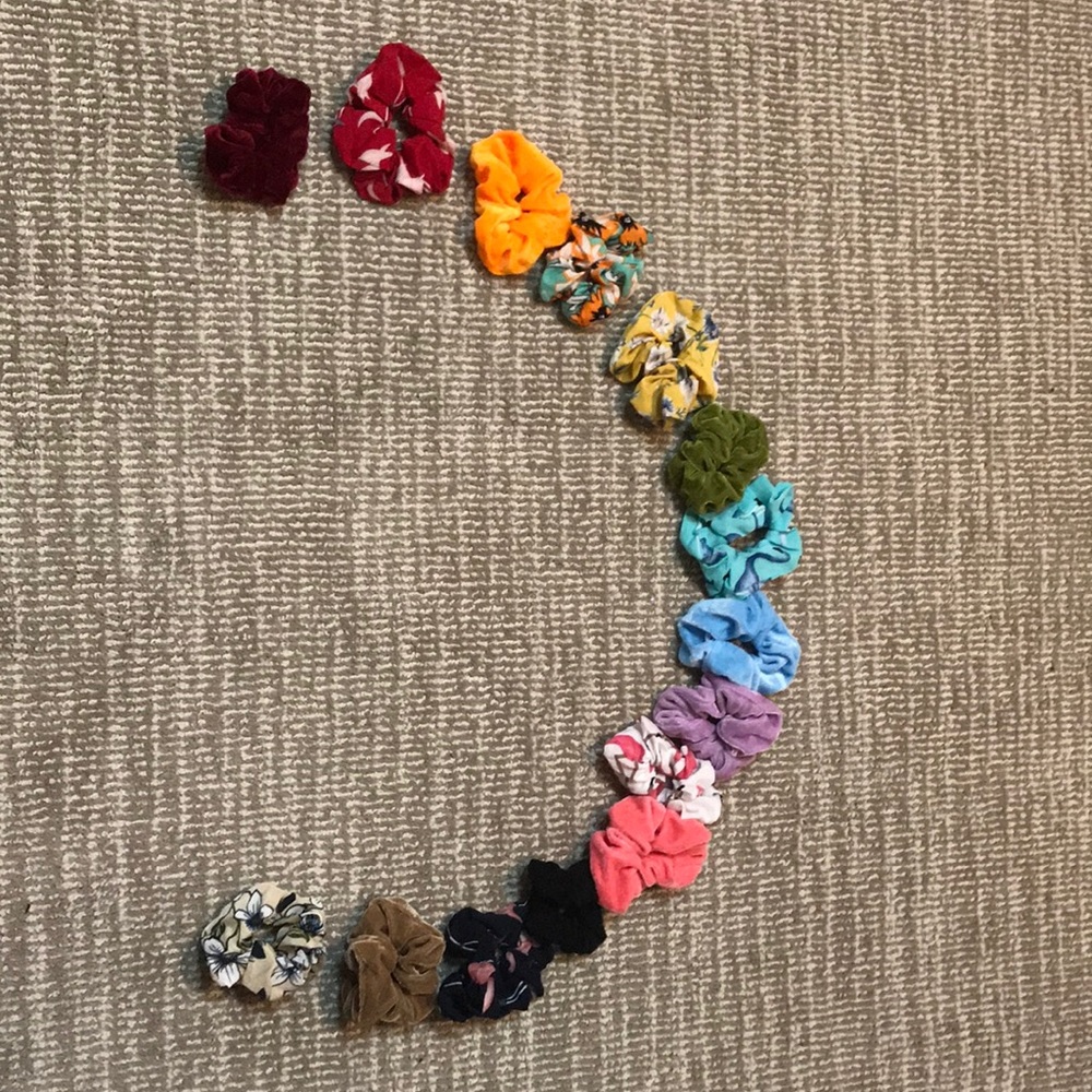 pack of 15 assorted scrunchies